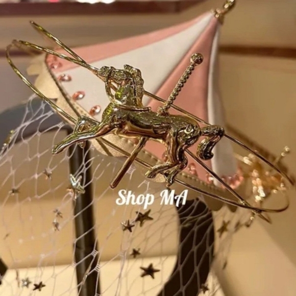 NWT Authentic Disney Headband King Arthur Carrousel - Picture 4 of 7